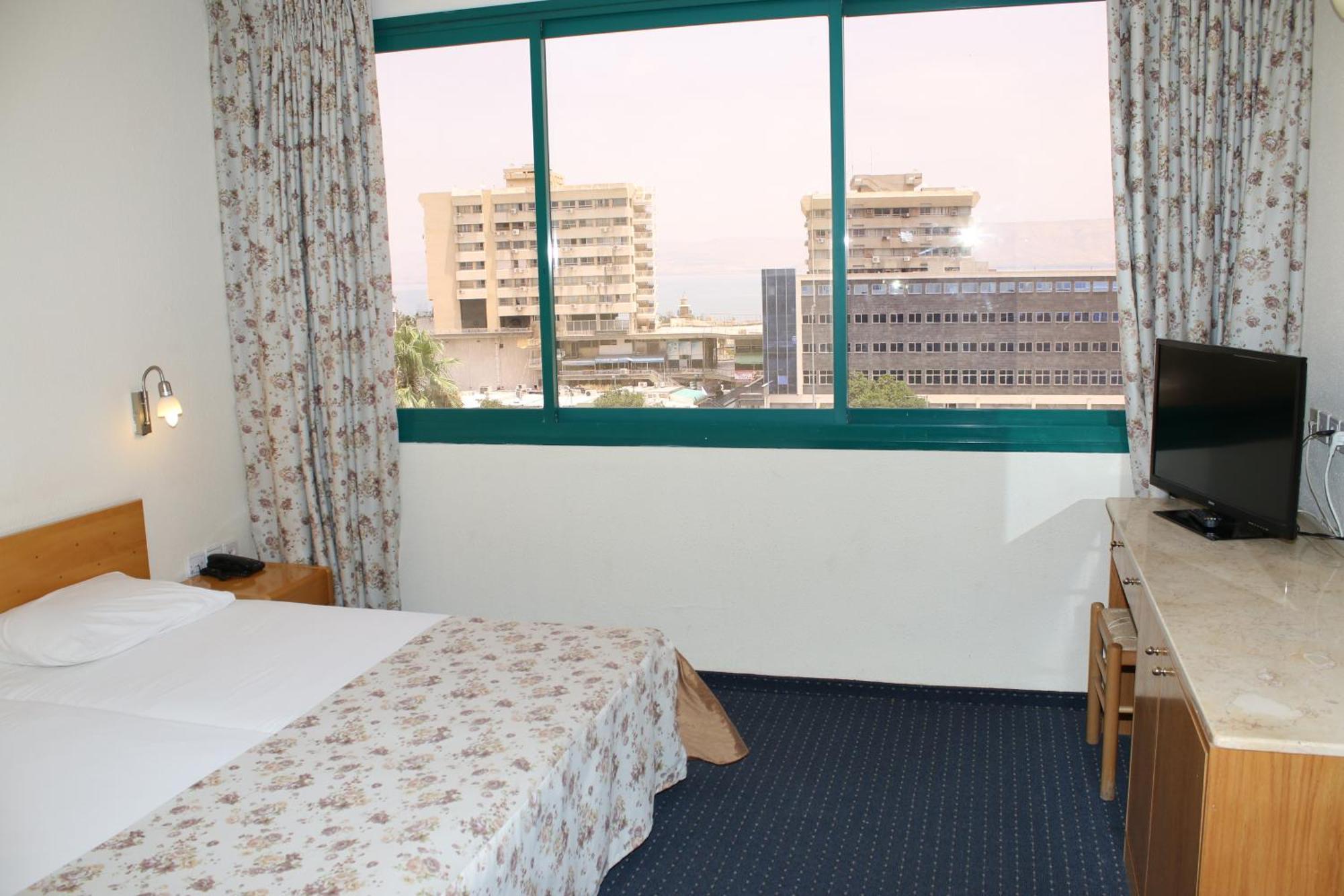 Hotel & Museum Dona Gracia Τιβεριάδα Δωμάτιο φωτογραφία