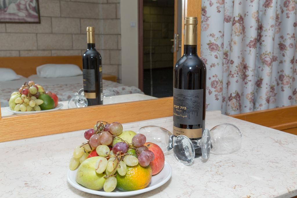 Hotel & Museum Dona Gracia Τιβεριάδα Εξωτερικό φωτογραφία